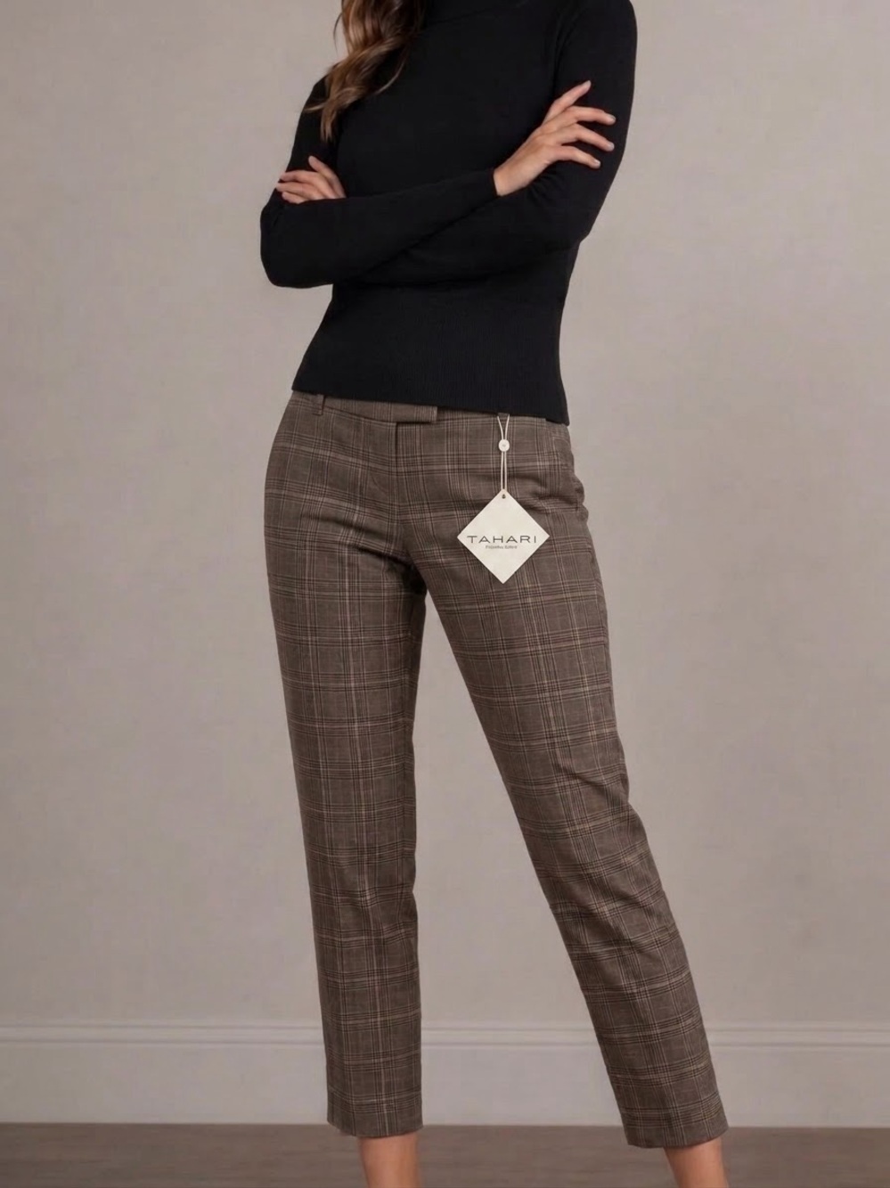 Tahari Women’s Size 4 Plaid Dress Pants Trousers Brown Glen Plaid Arctic Wash